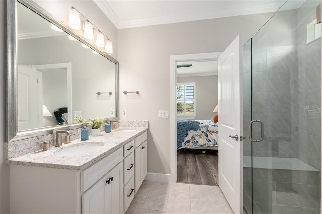 For Sale: $389,900 (3 beds, 2 baths, 1662 Square Feet)
