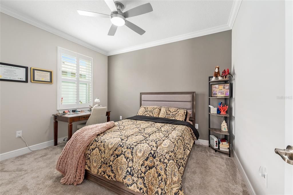 For Sale: $389,900 (3 beds, 2 baths, 1662 Square Feet)