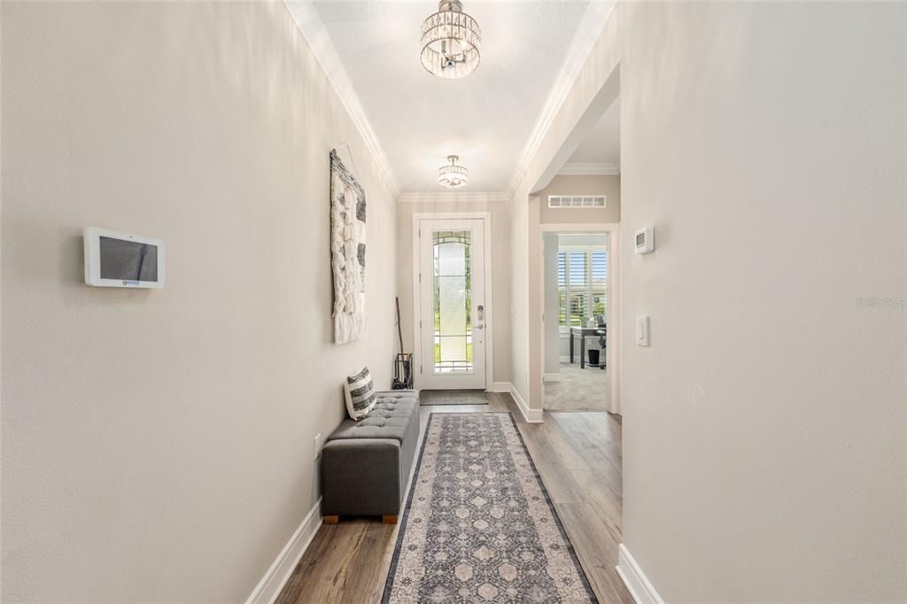 For Sale: $389,900 (3 beds, 2 baths, 1662 Square Feet)
