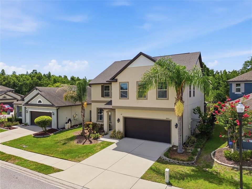 For Sale: $549,000 (5 beds, 4 baths, 3098 Square Feet)