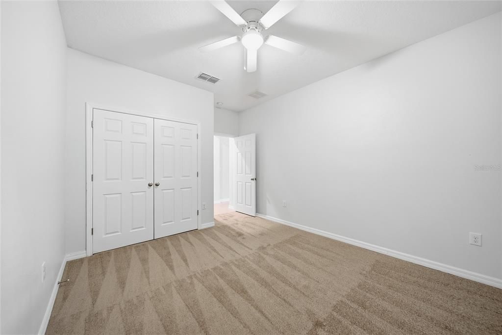 For Sale: $549,000 (5 beds, 4 baths, 3098 Square Feet)