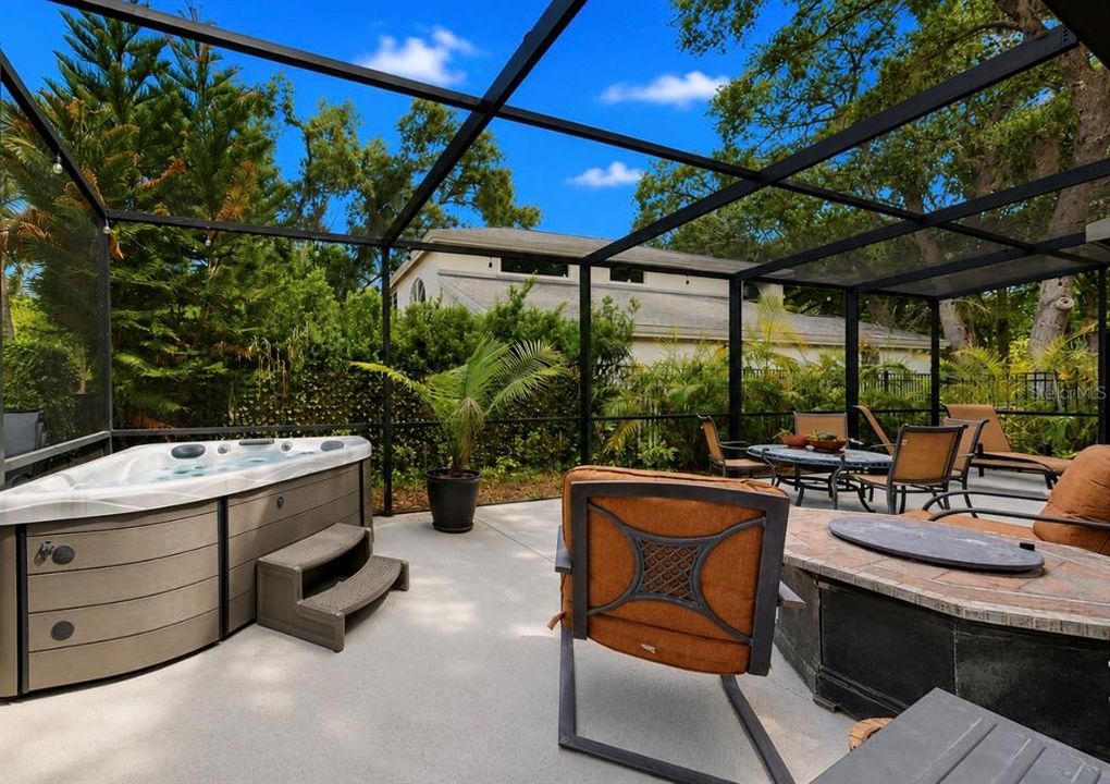 For Sale: $565,000 (3 beds, 2 baths, 1928 Square Feet)