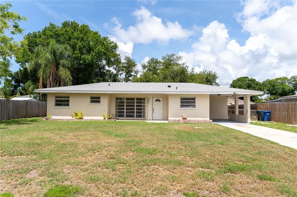 For Rent: $1,900 (2 beds, 2 baths, 1282 Square Feet)