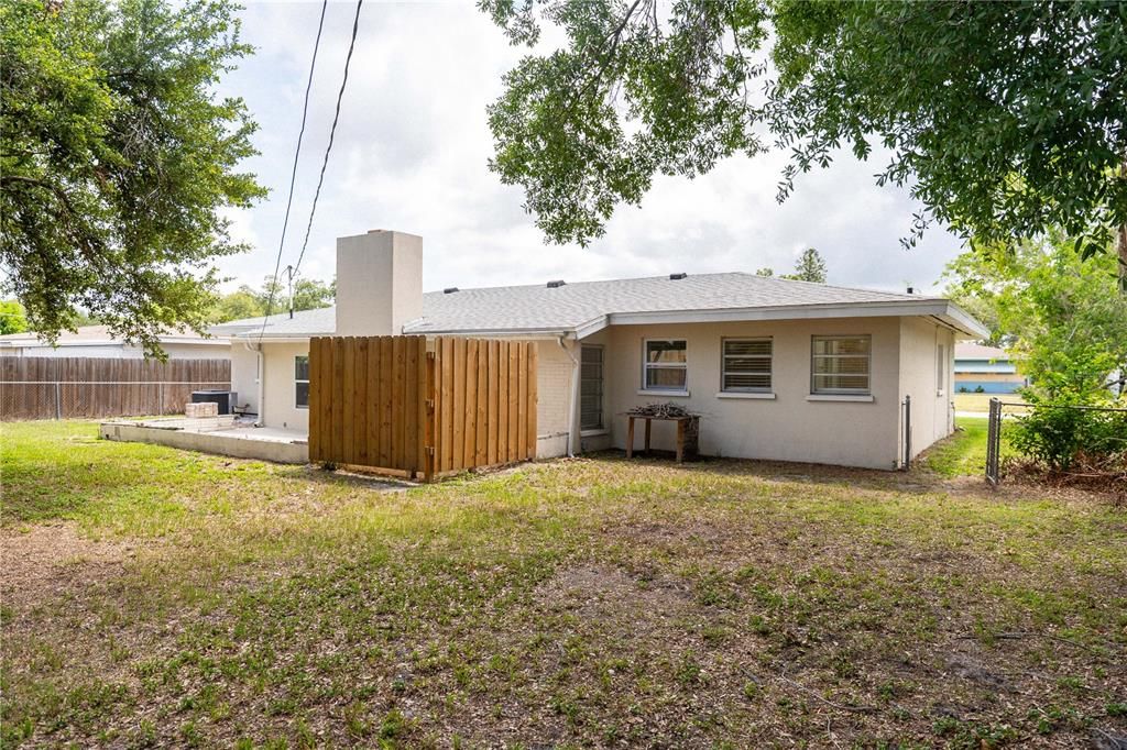 For Rent: $1,900 (2 beds, 2 baths, 1282 Square Feet)