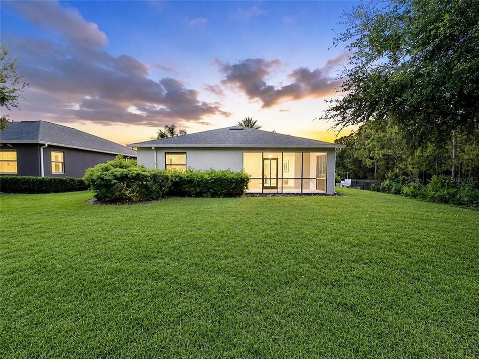 For Sale: $400,000 (4 beds, 3 baths, 2006 Square Feet)
