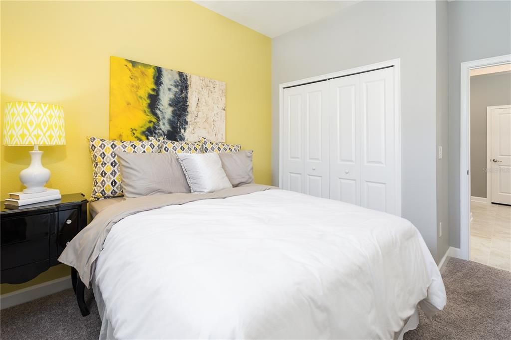 For Sale: $400,000 (4 beds, 3 baths, 2006 Square Feet)
