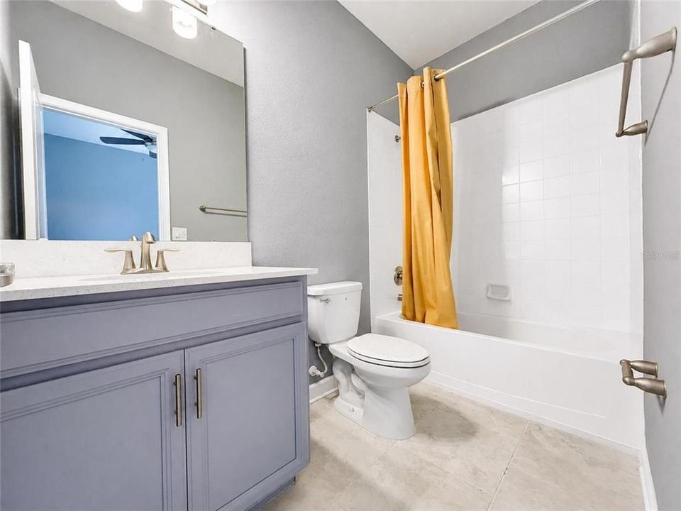For Sale: $400,000 (4 beds, 3 baths, 2006 Square Feet)