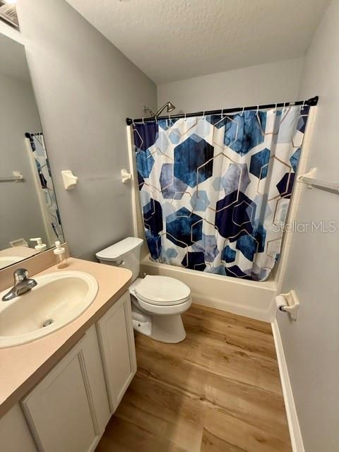 En Venta: $339,000 (3 camas, 2 baños, 2013 Pies cuadrados)