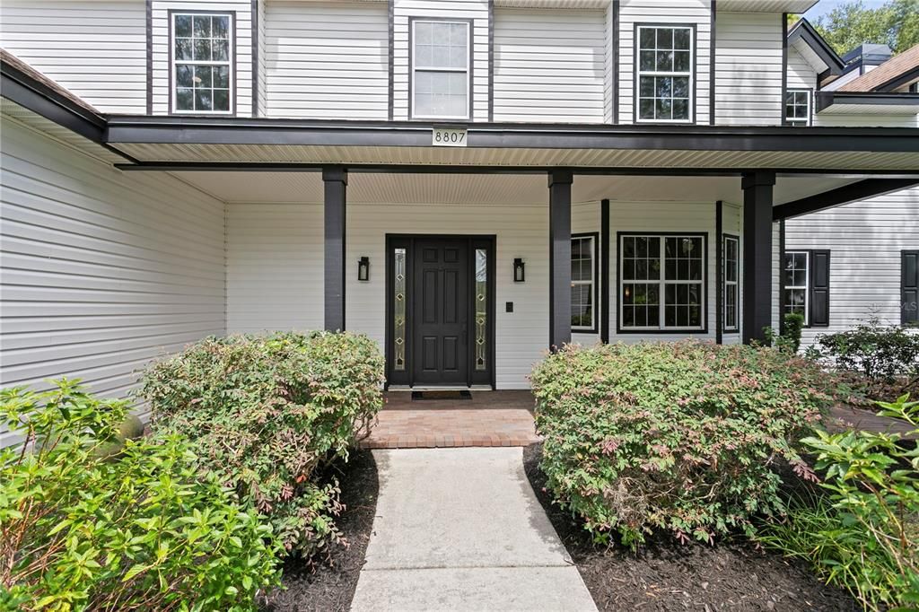 For Sale: $899,000 (4 beds, 3 baths, 4101 Square Feet)