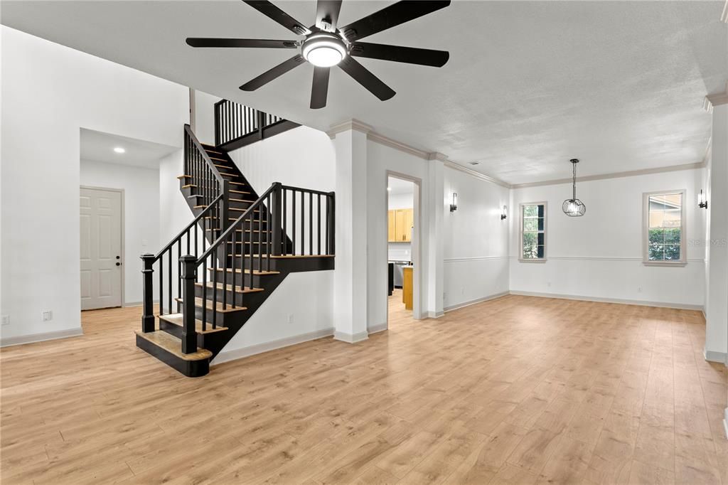 For Sale: $899,000 (4 beds, 3 baths, 4101 Square Feet)