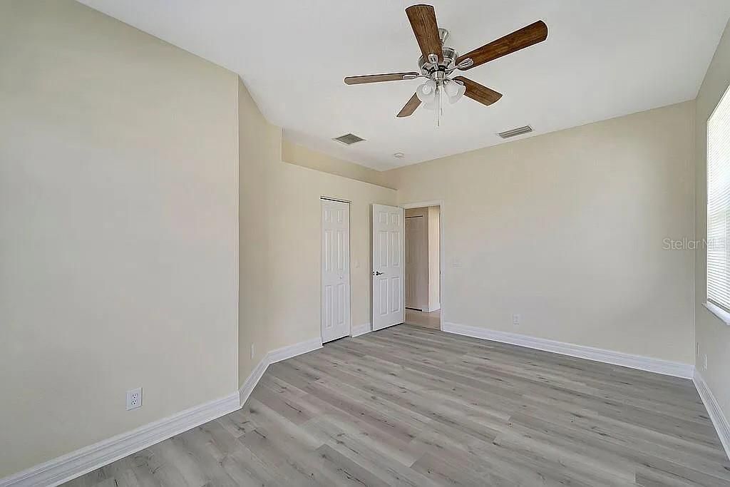 En Venta: $329,900 (3 camas, 2 baños, 2014 Pies cuadrados)