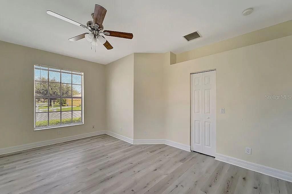 En Venta: $329,900 (3 camas, 2 baños, 2014 Pies cuadrados)