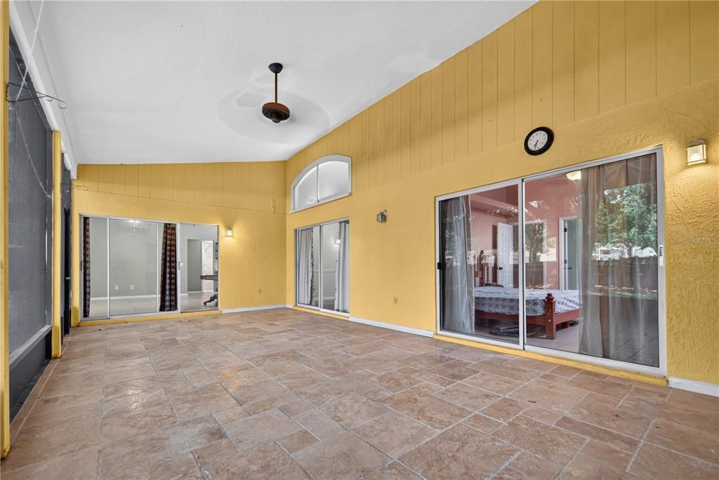 En Venta: $470,000 (3 camas, 2 baños, 1815 Pies cuadrados)