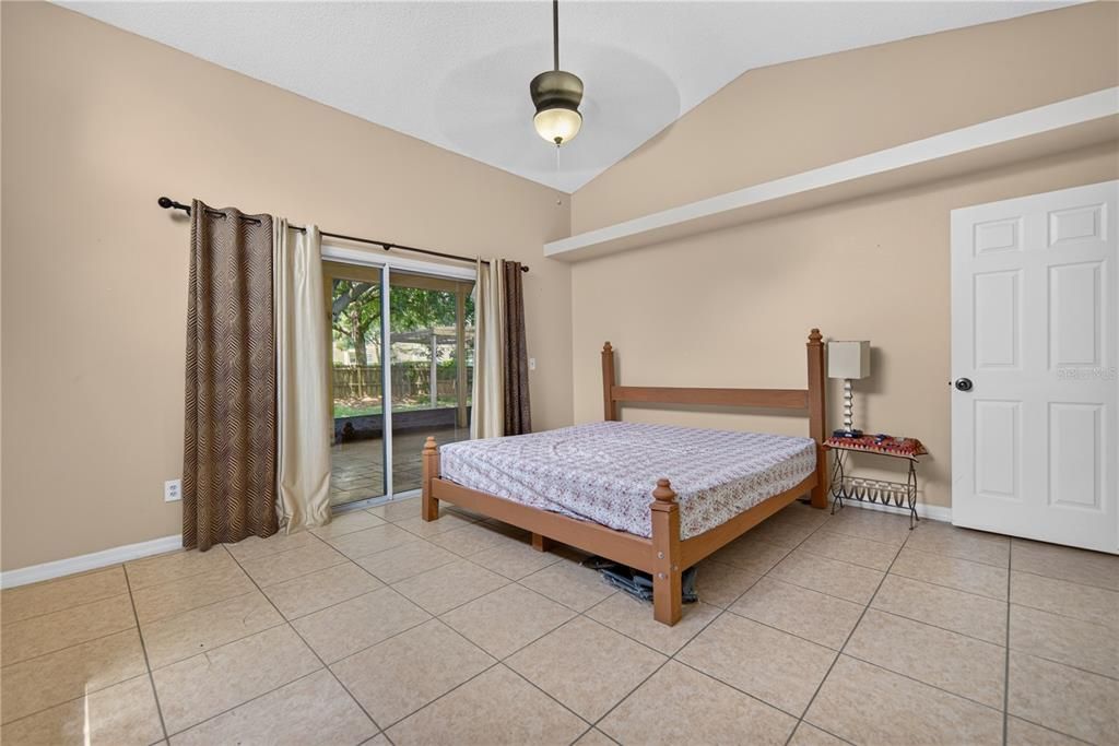 En Venta: $470,000 (3 camas, 2 baños, 1815 Pies cuadrados)