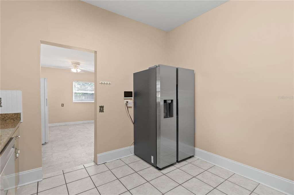 For Sale: $475,000 (3 beds, 2 baths, 1781 Square Feet)