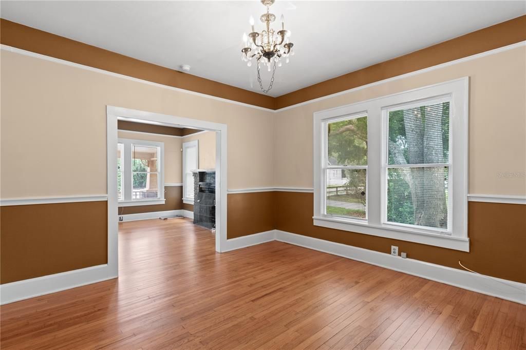 For Sale: $475,000 (3 beds, 2 baths, 1781 Square Feet)