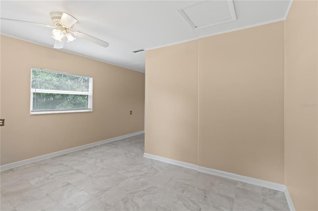 For Sale: $475,000 (3 beds, 2 baths, 1781 Square Feet)