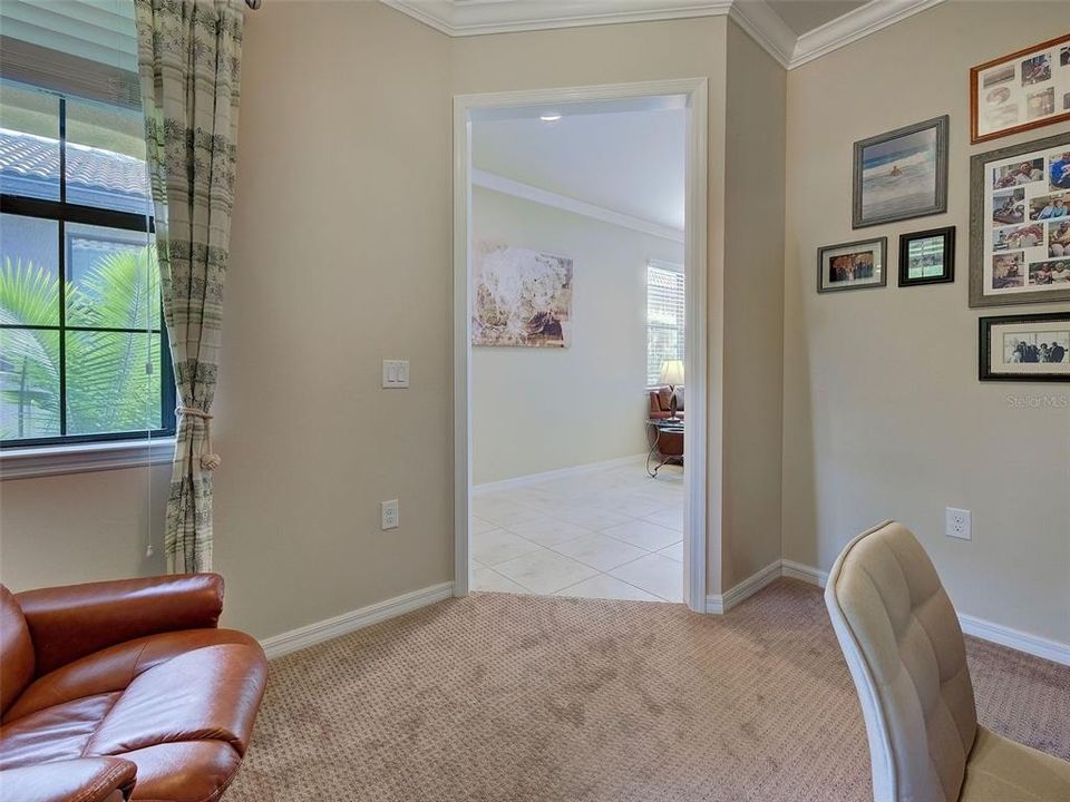 For Sale: $429,000 (2 beds, 2 baths, 1437 Square Feet)