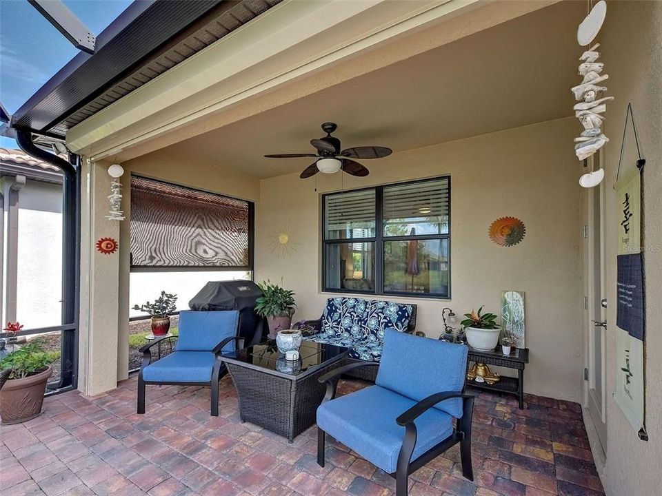 For Sale: $429,000 (2 beds, 2 baths, 1437 Square Feet)