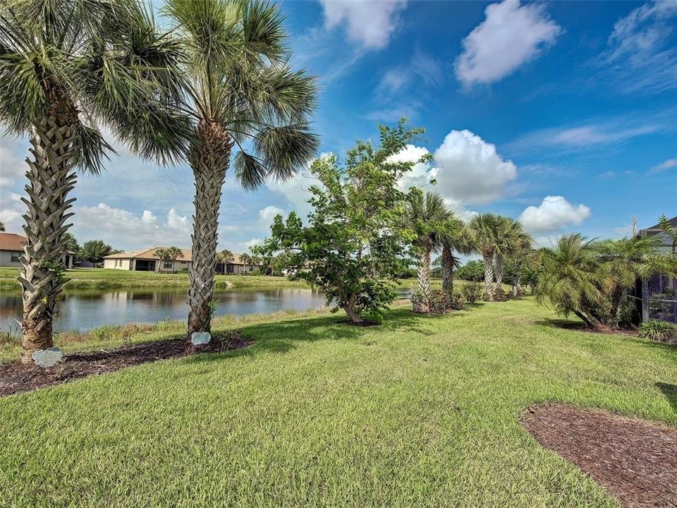 For Sale: $429,000 (2 beds, 2 baths, 1437 Square Feet)