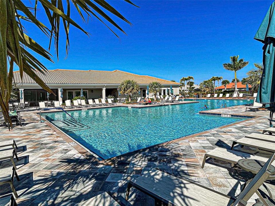 For Sale: $429,000 (2 beds, 2 baths, 1437 Square Feet)