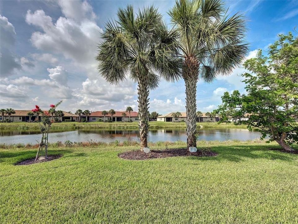 For Sale: $429,000 (2 beds, 2 baths, 1437 Square Feet)