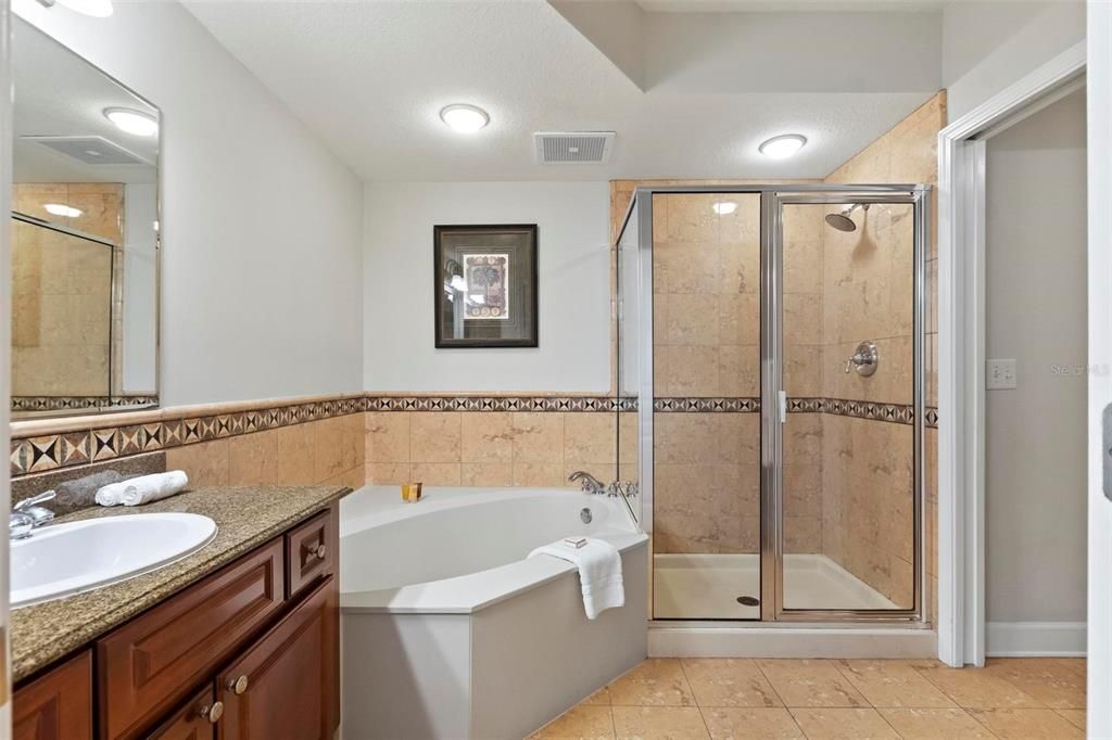 For Sale: $739,900 (3 beds, 3 baths, 1435 Square Feet)