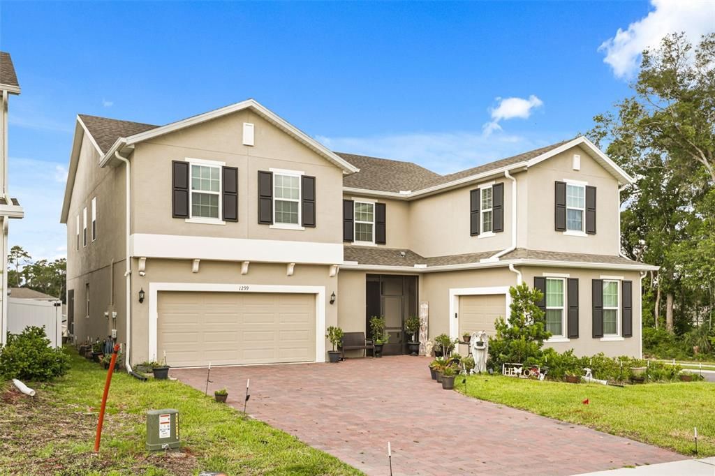 For Sale: $635,000 (5 beds, 3 baths, 4481 Square Feet)