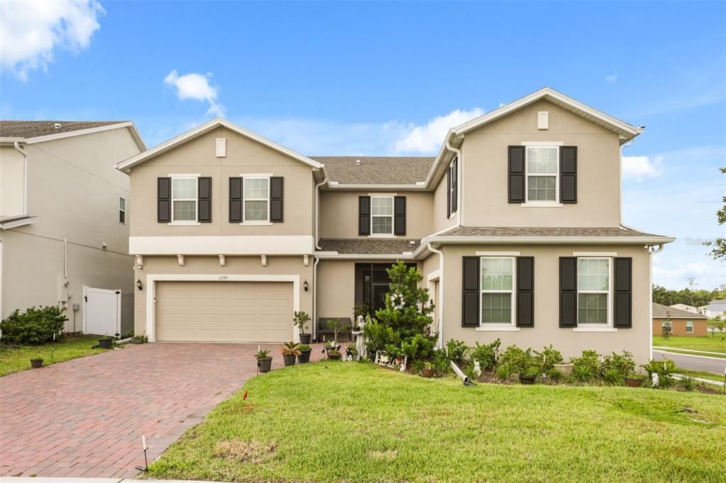 For Sale: $635,000 (5 beds, 3 baths, 4481 Square Feet)
