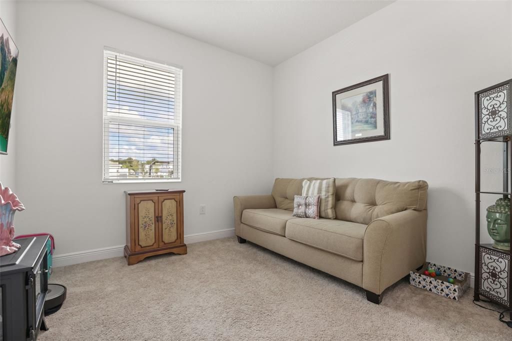 For Sale: $635,000 (5 beds, 3 baths, 4481 Square Feet)