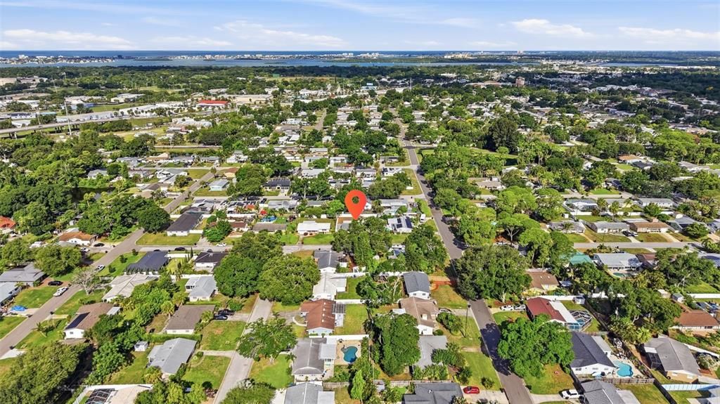 На продажу: $339,000 (2 спален, 2 ванн, 1110 Квадратных фут)