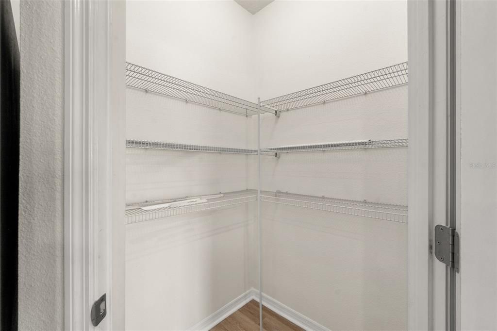 На продажу: $484,900 (5 спален, 3 ванн, 2556 Квадратных фут)