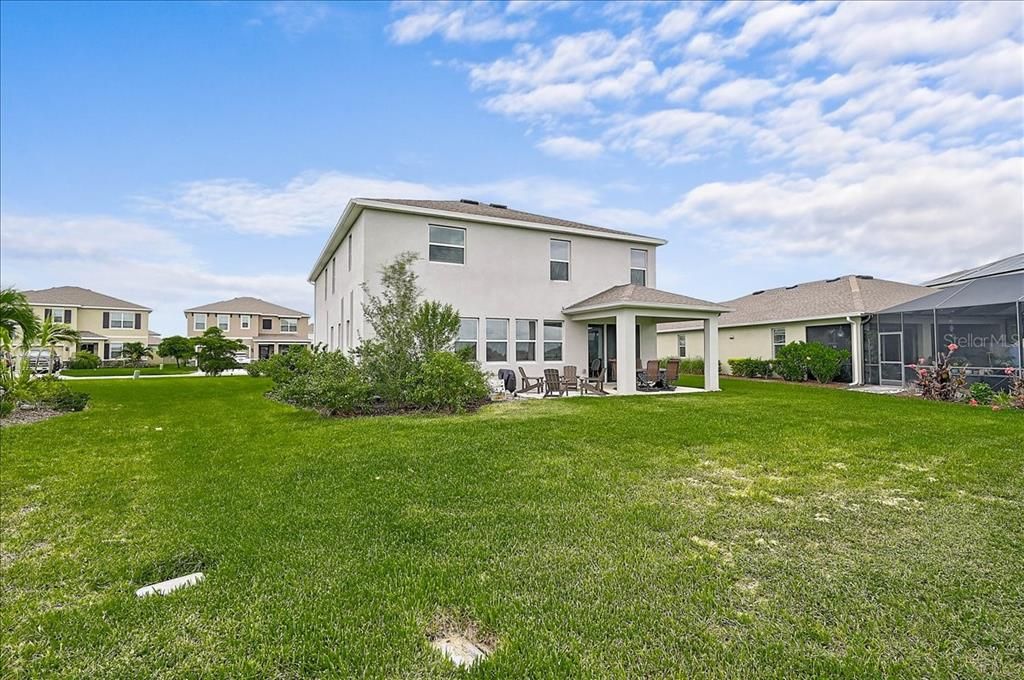 For Sale: $795,000 (5 beds, 3 baths, 3633 Square Feet)