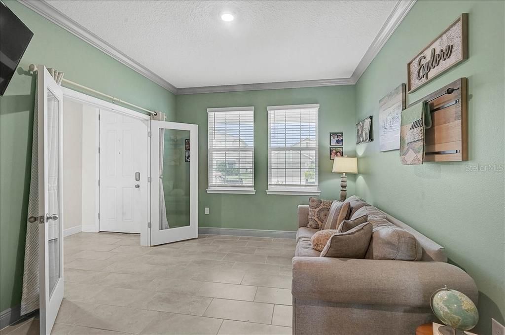 For Sale: $795,000 (5 beds, 3 baths, 3633 Square Feet)