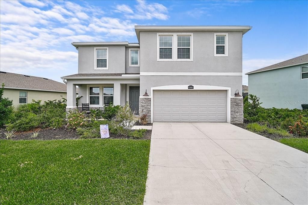 For Sale: $795,000 (5 beds, 3 baths, 3633 Square Feet)