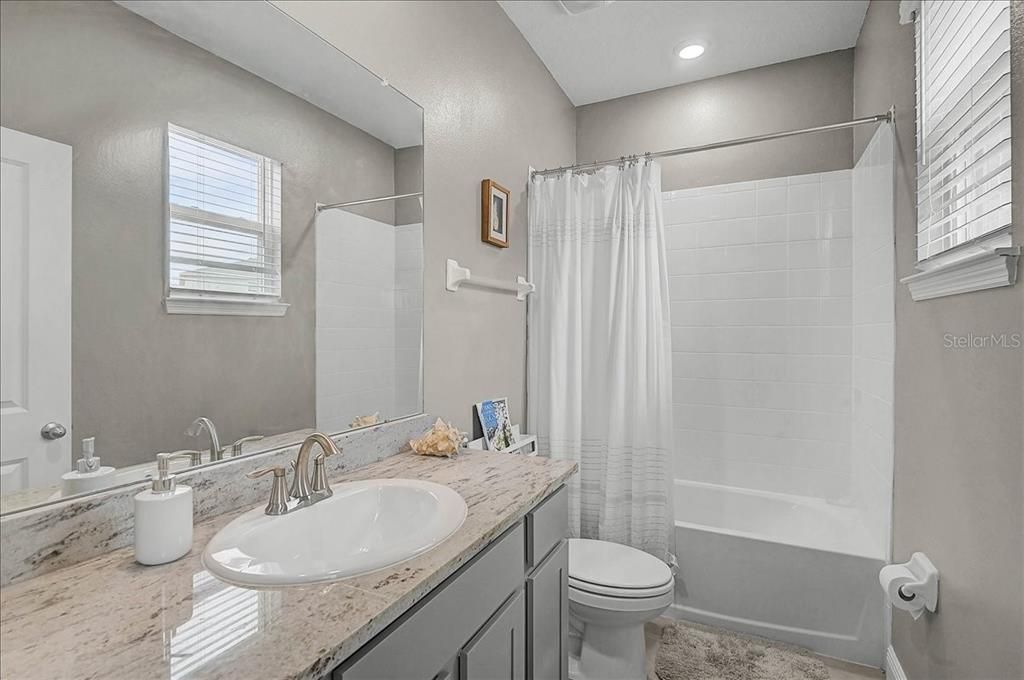 For Sale: $795,000 (5 beds, 3 baths, 3633 Square Feet)