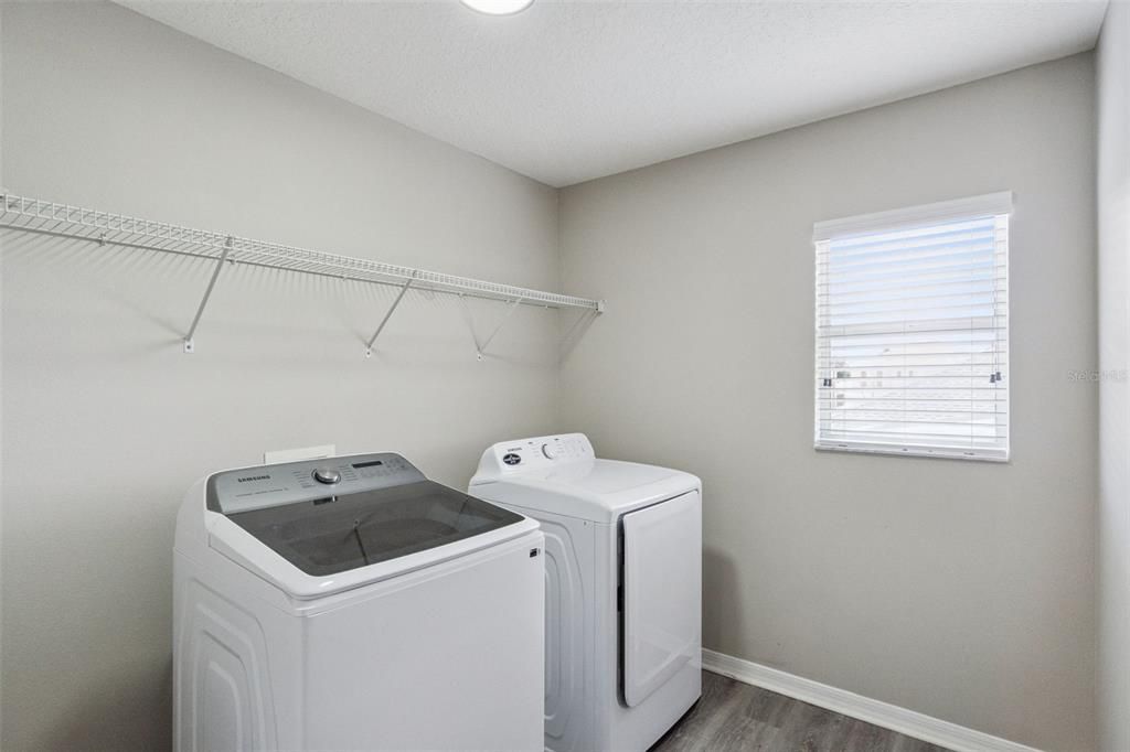 For Sale: $525,000 (5 beds, 4 baths, 3460 Square Feet)