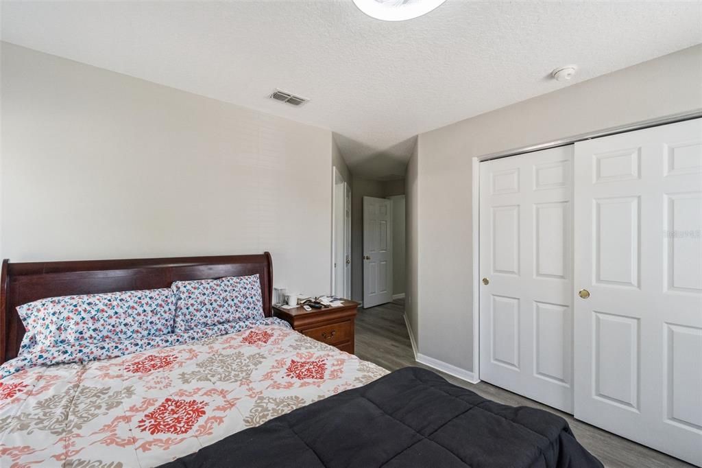 For Sale: $525,000 (5 beds, 4 baths, 3460 Square Feet)