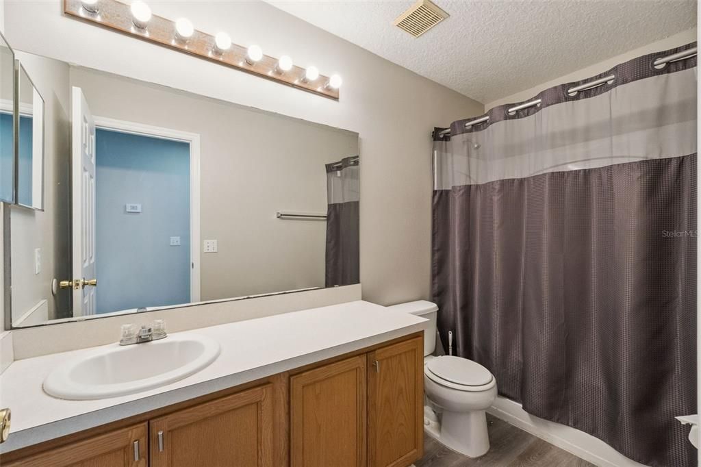 For Sale: $525,000 (5 beds, 4 baths, 3460 Square Feet)
