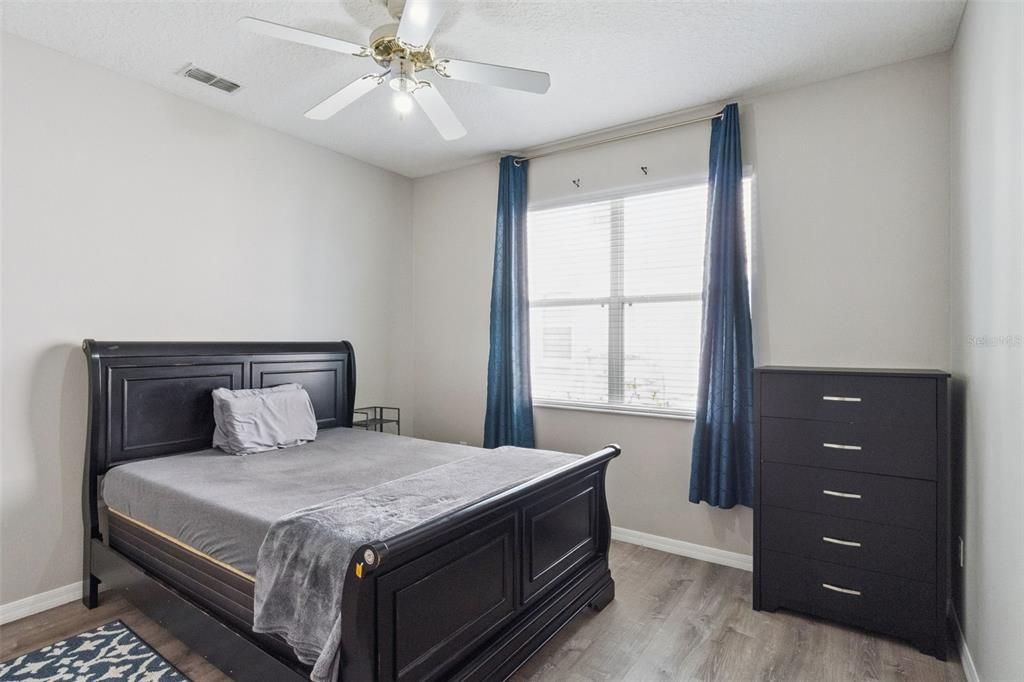 For Sale: $525,000 (5 beds, 4 baths, 3460 Square Feet)
