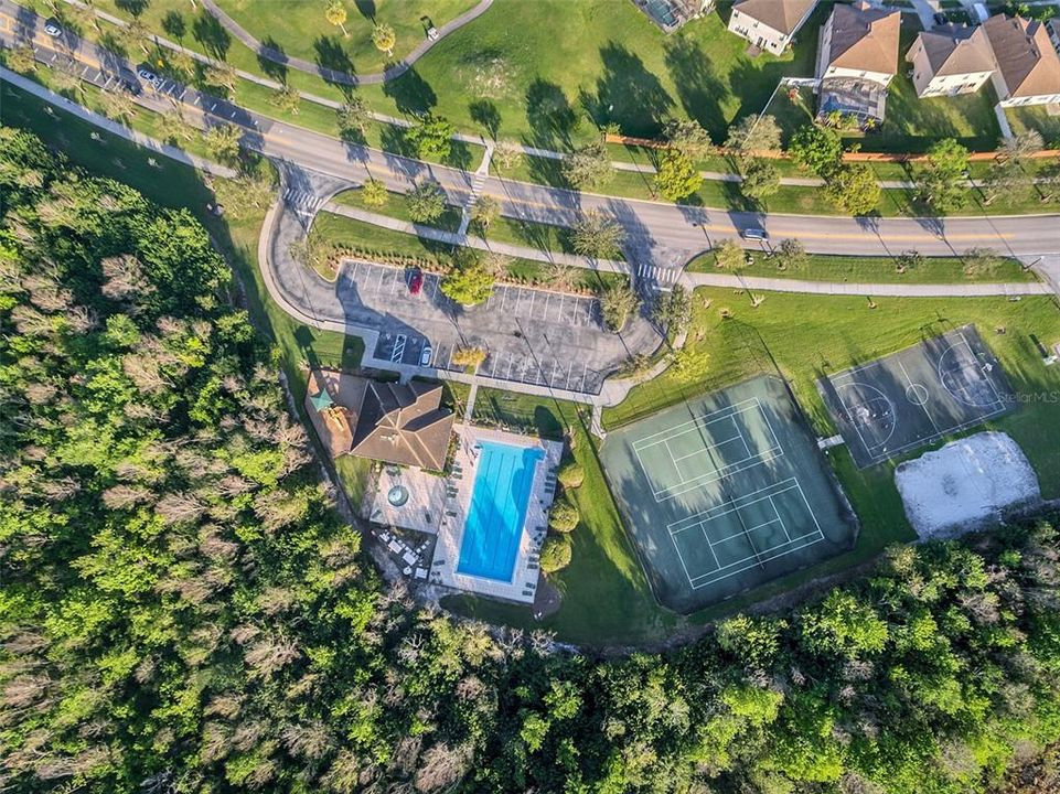 For Sale: $525,000 (5 beds, 4 baths, 3460 Square Feet)