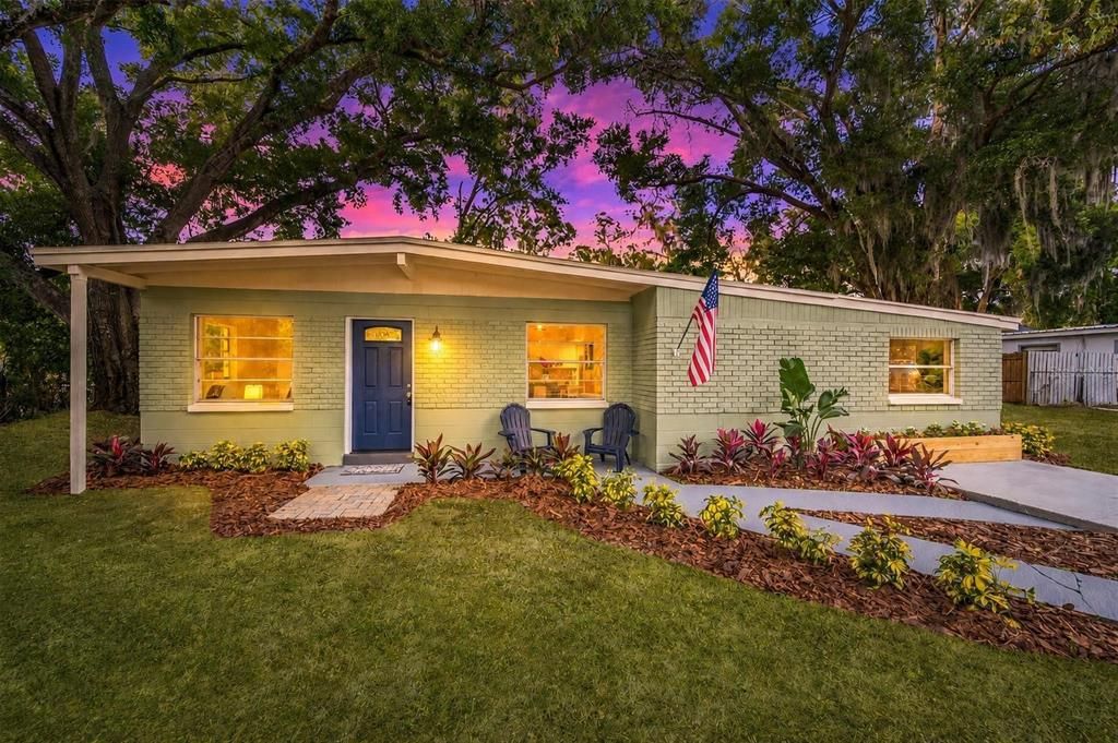 For Sale: $334,900 (3 beds, 2 baths, 1474 Square Feet)