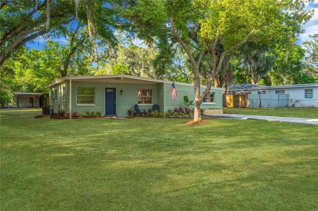 For Sale: $334,900 (3 beds, 2 baths, 1474 Square Feet)