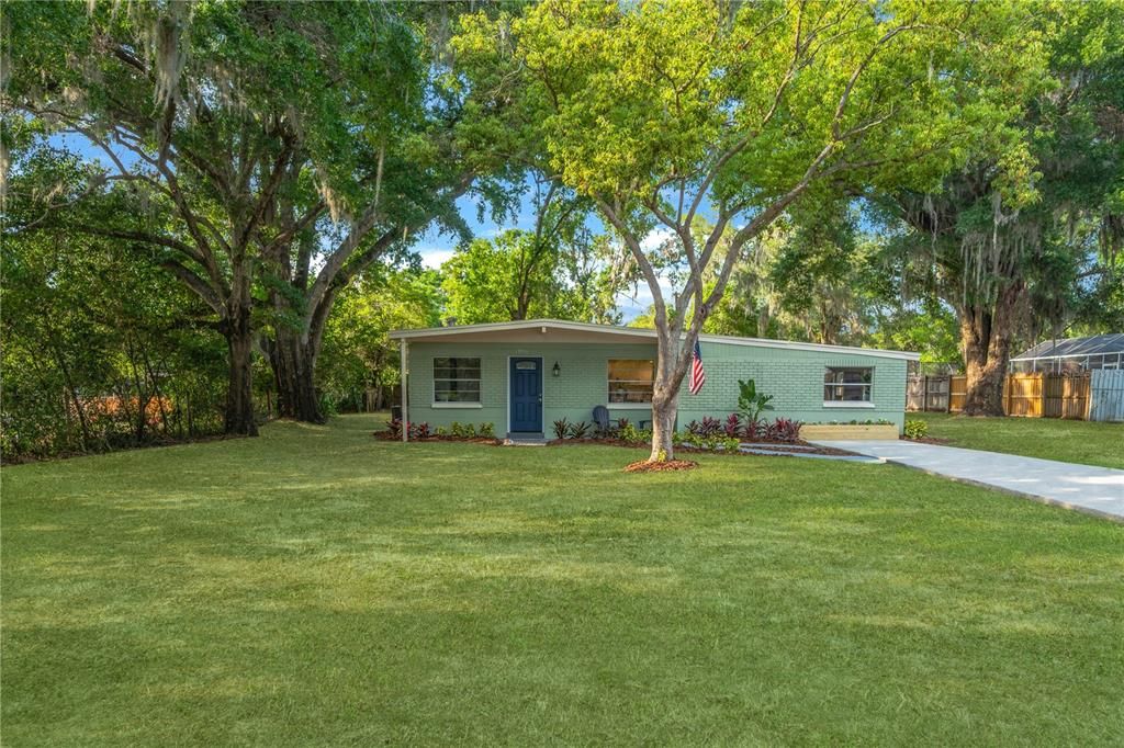 For Sale: $334,900 (3 beds, 2 baths, 1474 Square Feet)