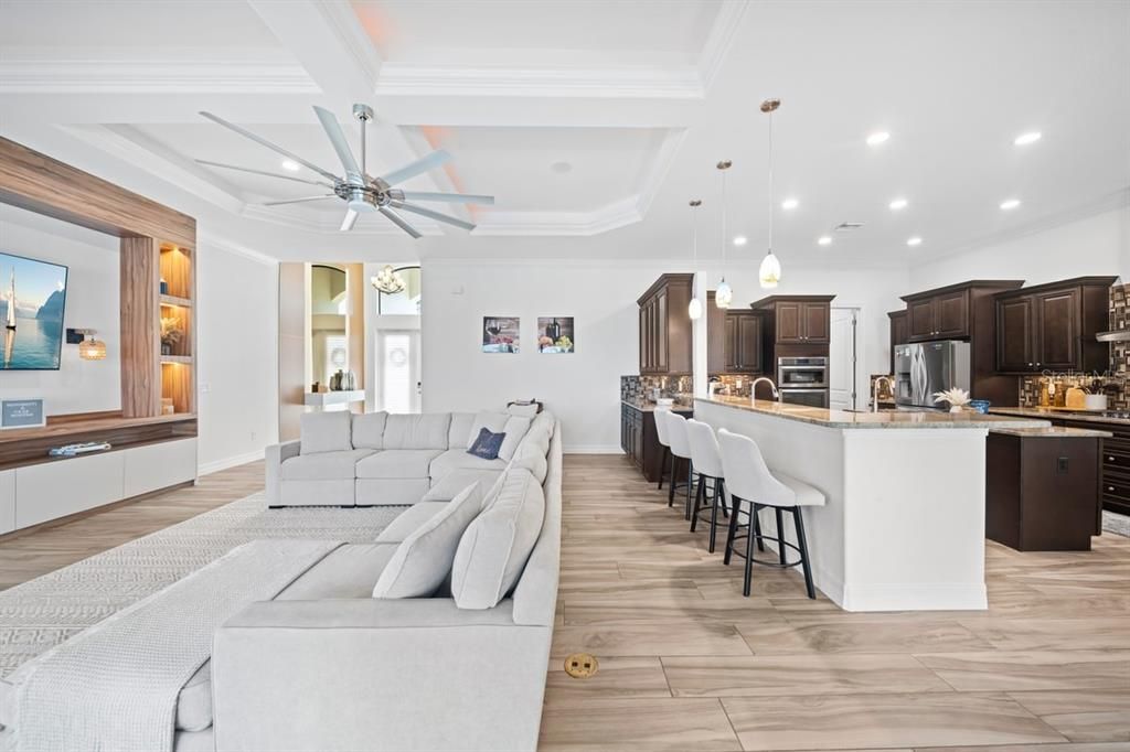 En Venta: $1,285,000 (3 camas, 3 baños, 2531 Pies cuadrados)