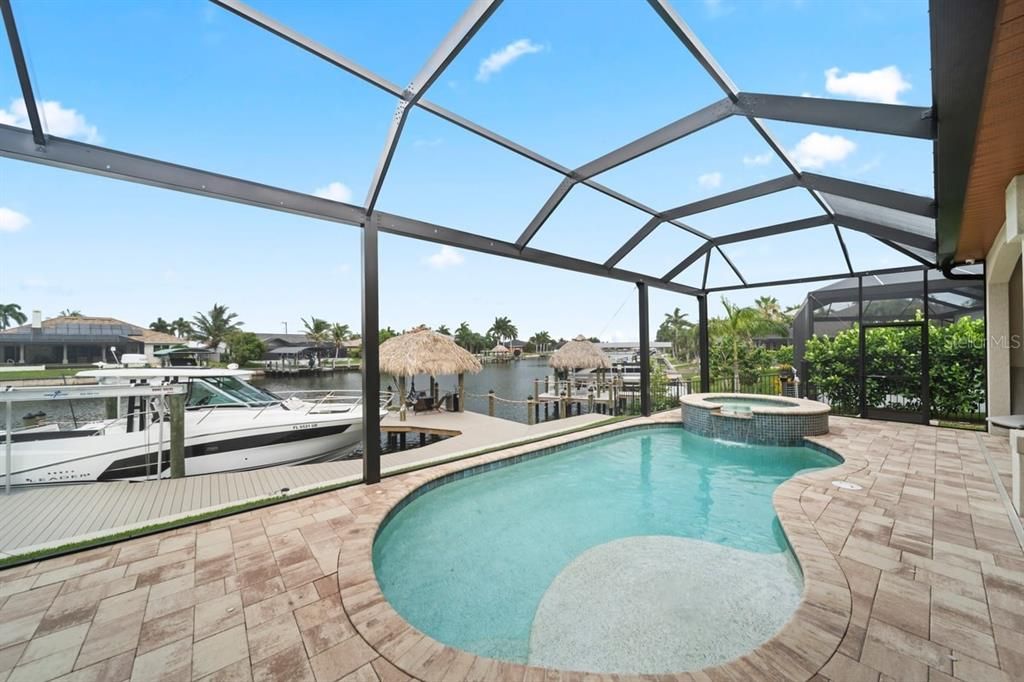 En Venta: $1,285,000 (3 camas, 3 baños, 2531 Pies cuadrados)