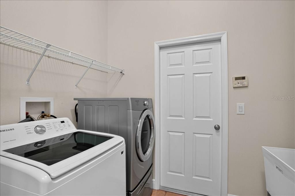 В аренду: $3,450 (4 спален, 3 ванн, 2800 Квадратных фут)