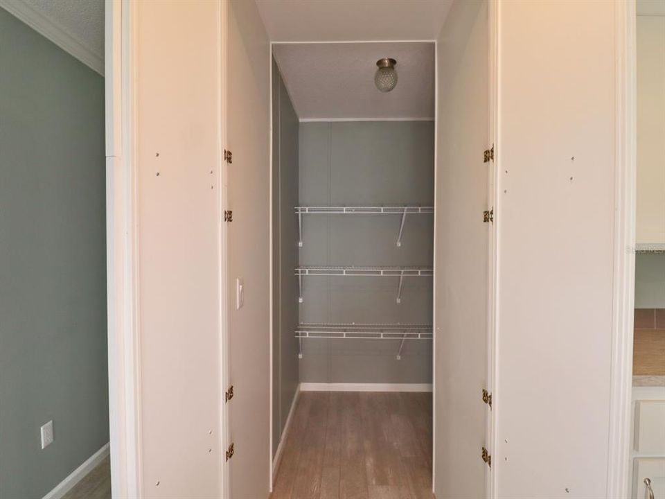 En Venta: $269,000 (2 camas, 2 baños, 1372 Pies cuadrados)