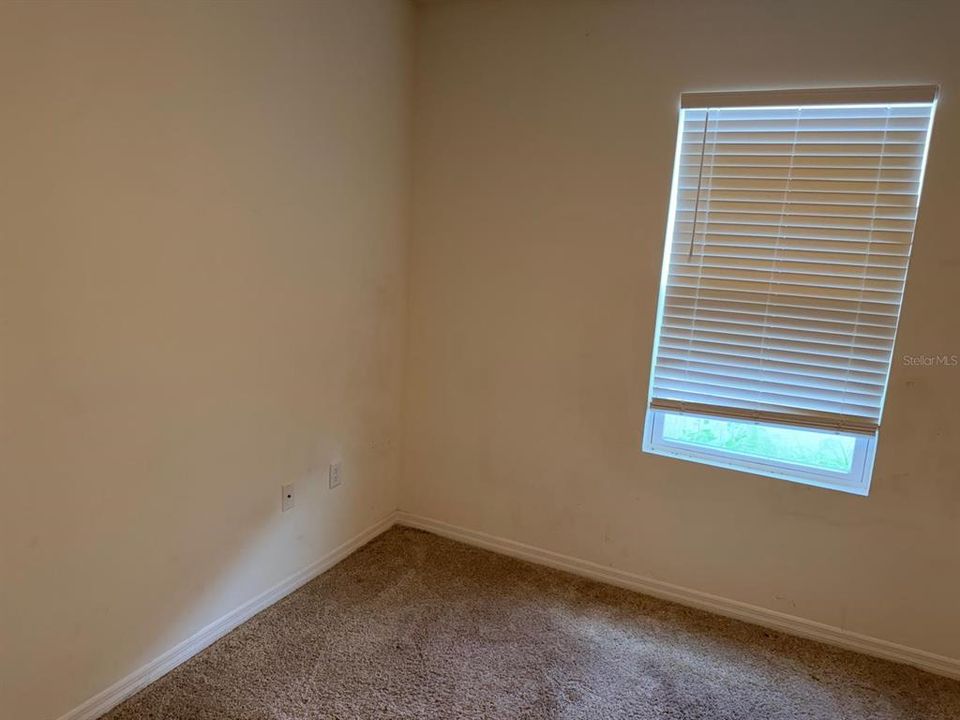 For Sale: $355,000 (4 beds, 2 baths, 1867 Square Feet)