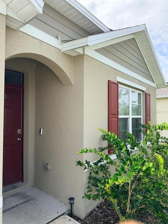 For Sale: $355,000 (4 beds, 2 baths, 1867 Square Feet)